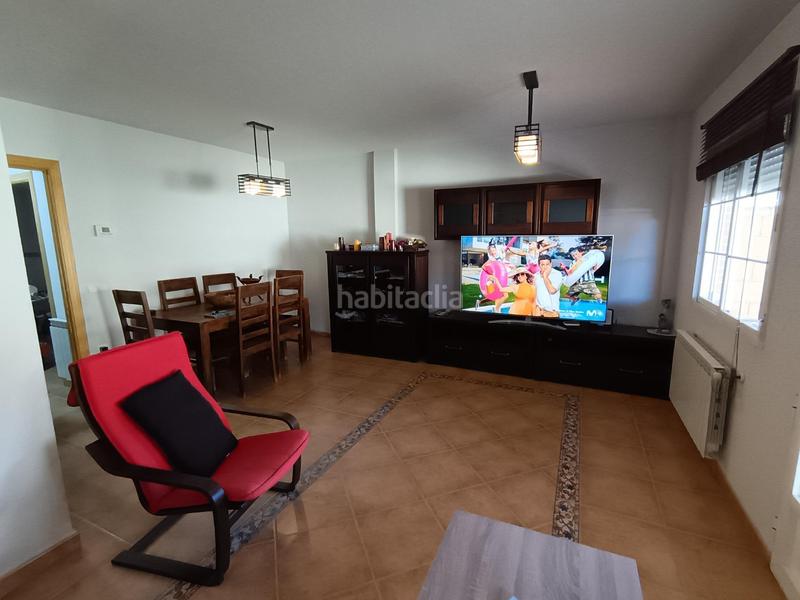 Foto 4c81b5ea-2523-4584-8671-adb0d2a105cf. Casa adossada amb calefacció aparcament a PAU 2-600 Puertollano