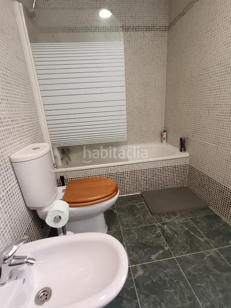 Foto 579326b7-1750-4989-8e57-e6ec2b8cdd0a. Casa adossada amb calefacció aparcament a PAU 2-600 Puertollano