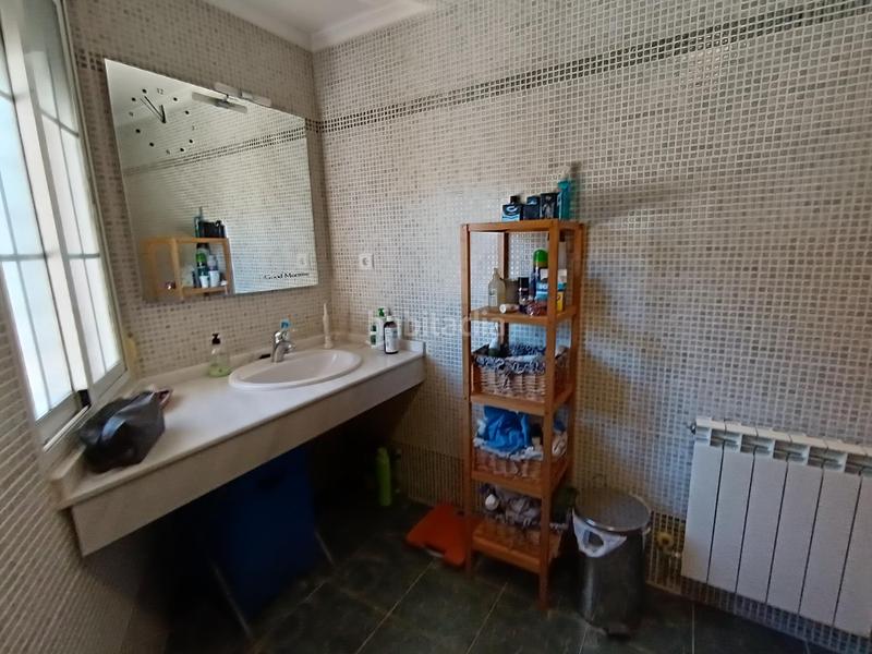 Foto 8bd1721e-0174-41ed-a173-020156a00333. Casa adossada amb calefacció aparcament a PAU 2-600 Puertollano