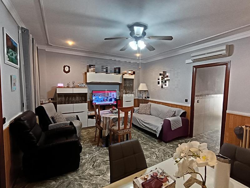 Foto c7ee5f20-6d2f-429e-b14a-b656ffc50d4a. House with heating parking in Las Mercedes - El Carmen Puertollano