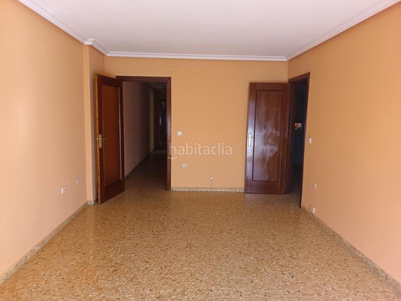 Foto 4977fed1-11a1-4836-bb00-99cc10a1aef9. Piso en Centro Puertollano