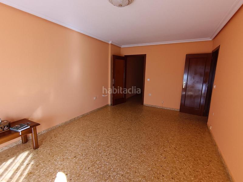 Foto c0c3db13-2891-4288-bd6c-9666471f3702. Piso en Centro Puertollano