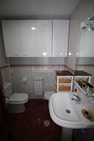 Foto 7cb3f3f7-8a29-4d8b-ad0e-249dcda80a38. Piso  céntrico, ideal inversión en Centro Puertollano