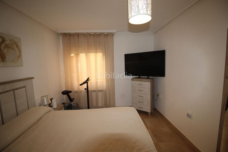 Foto e355d6e9-a422-4764-8d65-8d852b04a5f5. Pis amb calefacció aparcament a Centro Puertollano