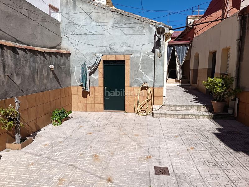 Foto 2a3ff9d1-144c-41e9-bbad-92970056d8b5. Casa amb aparcament a Centro Puertollano