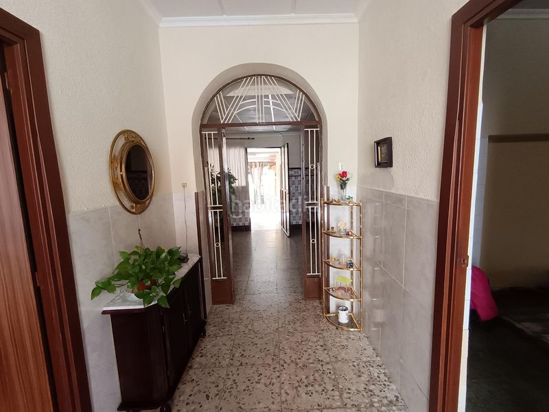 Foto 7932845a-884d-41d6-9c08-975309d378f7. Casa amb aparcament a Centro Puertollano