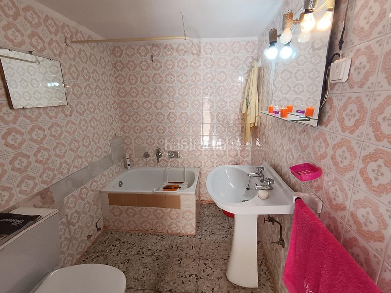 Foto a6fba505-d9b8-4761-84af-20429ff8289c. Casa amb aparcament a Centro Puertollano