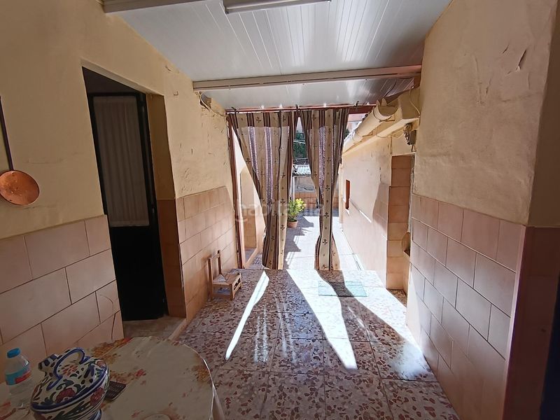 Foto b5c609d5-8c81-482d-a6bd-1b570f0bbdc2. Casa amb aparcament a Centro Puertollano