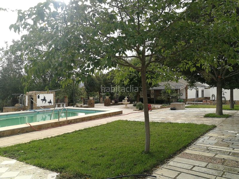 Foto 5c46390b-b933-43f3-a0b9-f66fa9279231. Xalet amb calefacció aparcament piscina a Brazatortas