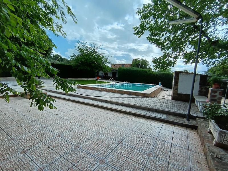Foto c73fe5da-16f4-4794-aeaf-97919af52a9f. Xalet amb calefacció aparcament piscina a Brazatortas