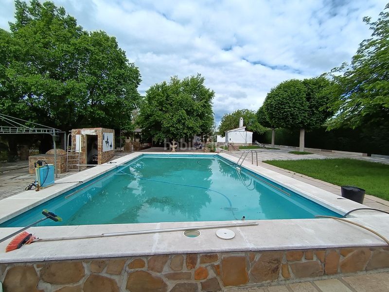 Foto dafc9c36-e788-4115-9568-230bc66333b0. Xalet amb calefacció aparcament piscina a Brazatortas