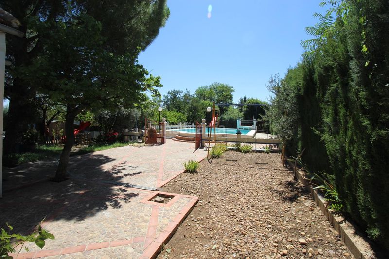 Foto 1c82928f-26de-48e6-8845-a08655417e5b. Xalet amb piscina a Almodóvar del Campo