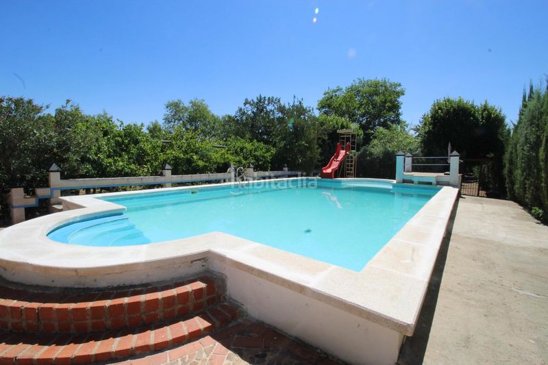 Foto 829477f4-8ae6-4013-8141-ffb8ae89a9a4. Xalet amb piscina a Almodóvar del Campo