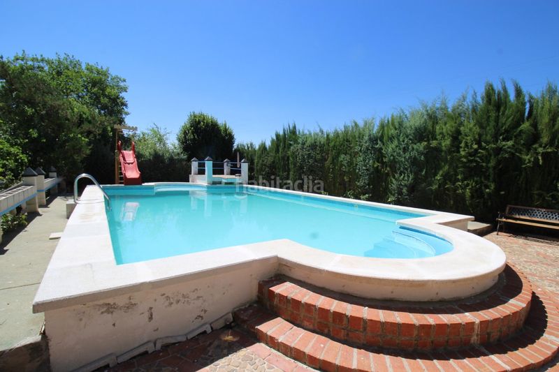 Foto b691d09d-55f8-4904-8b88-bd2a686df5ed. Xalet amb piscina a Almodóvar del Campo