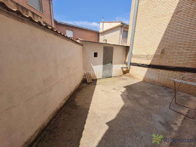 Foto 780471a2-6743-4c08-b9a7-57defa5fd8ef. Casa a schiera in calle miguel indurain 1 in Ribaforada