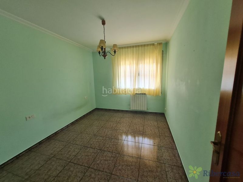 Foto c104a416-4337-4a4a-b142-02a3e9c8ce7b. Casa a schiera in calle miguel indurain 1 in Ribaforada