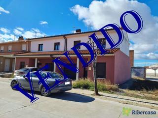 Casa a Calle asturias 4. Casa de banco a estrenar en cintruenigo. calle asturias 64