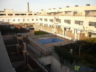 Casa adossada  De los tilos. Adosado con jardin y piscina