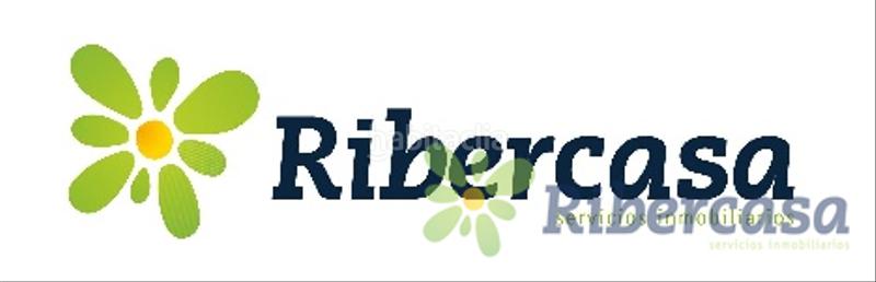 Foto 38ed0fc9-d8f4-45a1-9a1f-0bd702395639. Parking coche plaza de garaje en zona tejerías en Tudela