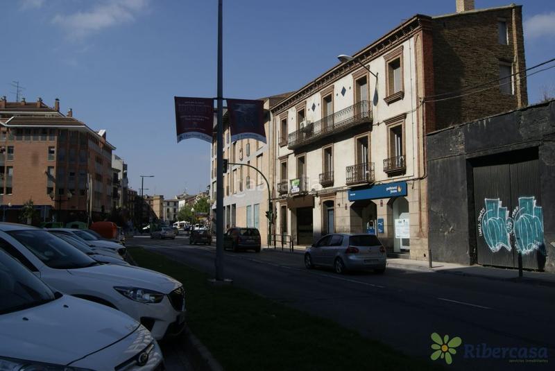 Foto a5bb2069-0c14-40ef-a116-1880e3084103. Dúplex duplex con terraza en el centro en Azucarera Tudela