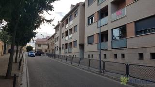 Pis  N/a. Bajo con terraza en borja