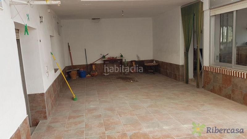 Foto 38f57339-6425-45de-8551-bdc7df59cdf6. Maison avec parking dans Igea