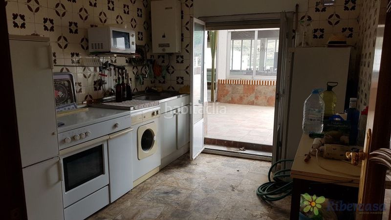 Foto eda73533-cf39-4004-9c92-4145e7a74c77. Maison avec parking dans Igea