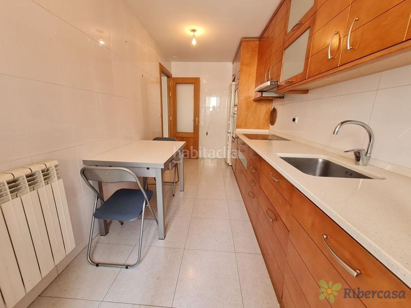 Foto 745eaa2d-aede-4ac8-b9bb-458afb1db0af. Piso  impecable al lado de los juzgados nuevos en Tudela