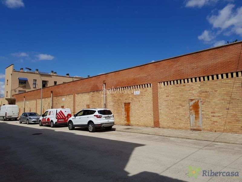 Foto e512fee9-b5c1-4fa5-ad17-9da9c4c55106. Local comercial a calle san esteban 86 a Falces