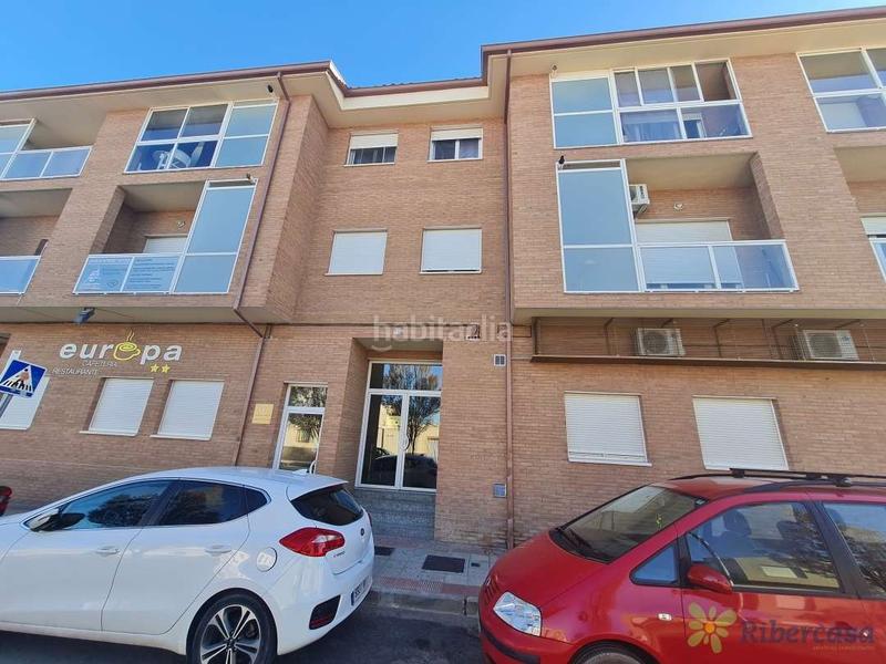 Foto aa9e02d5-149a-48ac-baec-9f6d609c6465. Posto auto in avenida padre ubillos 26 in Castejón