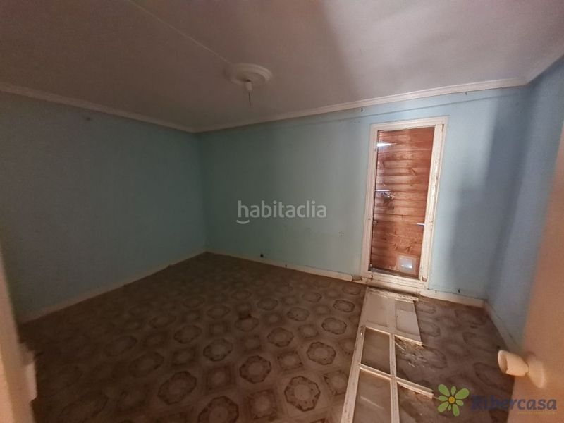Foto b540f5a9-be39-47f4-a09d-0ab853dd6b22. Casa a Cintruénigo