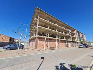 Edifici a Calle julián gayarre 10. Edificio en construcción en castejón