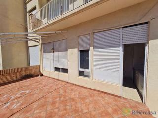 Local Comercial a Cervera del Río Alhama. Local con posibilidad de hacer vivienda