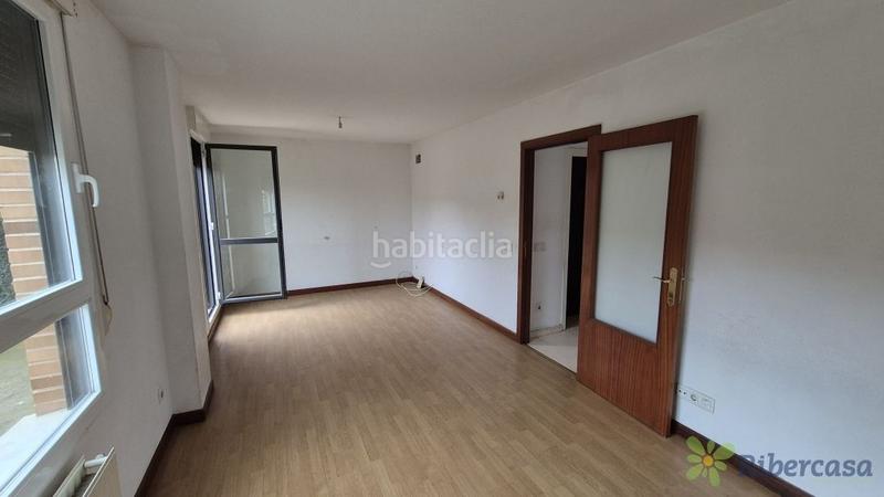 Foto dc7bb9f5-1bd2-46a1-bb0c-241d280b208f. Semi detached house in Fustiñana