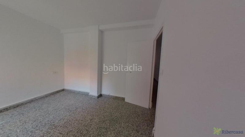 Foto 10d16bbb-05b1-44ba-80b7-75d84a5e3467. Piso  en venta en Griseras - Gardachales Tudela