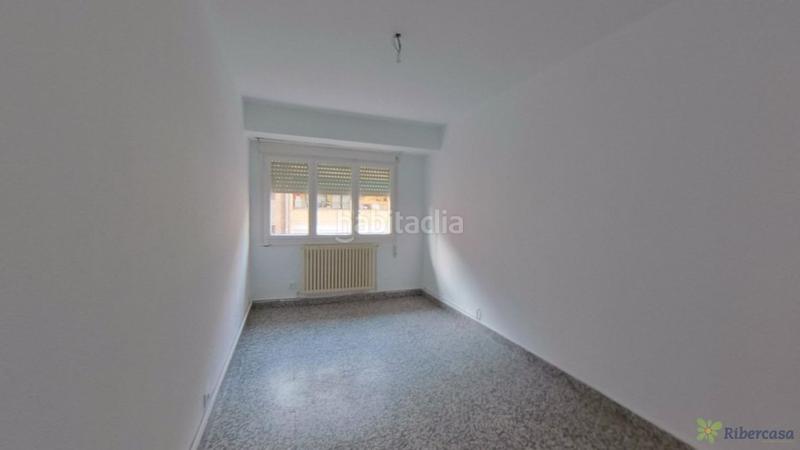Foto 18774c16-6e1f-4c61-8d6b-8785570757b9. Piso  en venta en Griseras - Gardachales Tudela