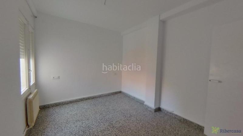 Foto 83c6c953-15ba-4adb-aacd-68d53280f264. Piso  en venta en Griseras - Gardachales Tudela