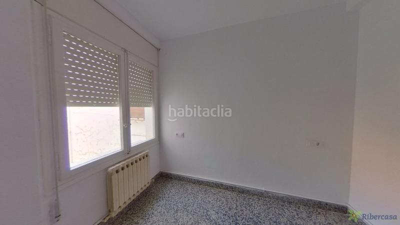 Foto d9c856af-b0e7-47e1-bddd-15dfffee004b. Piso  en venta en Griseras - Gardachales Tudela