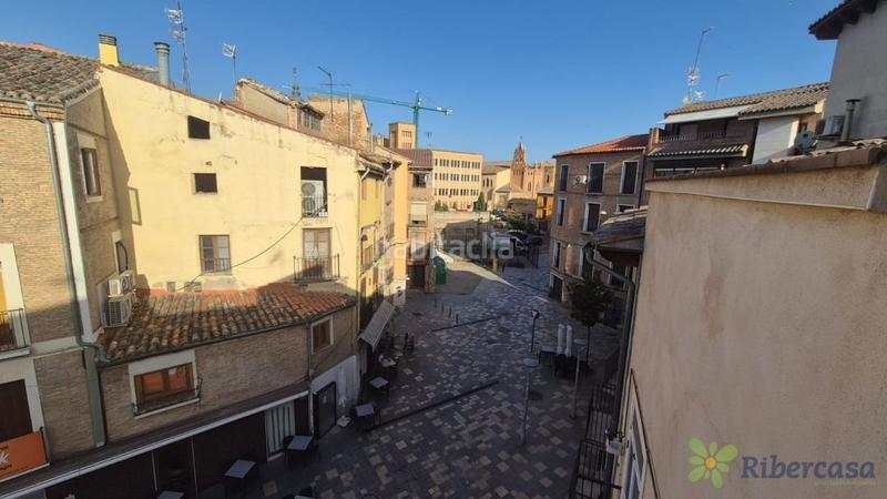 Foto 37177db7-ddd0-4e83-835b-2e50ccb4a858. Piso atico abuhardillado en casco antiguo en Casco Histórico Tudela