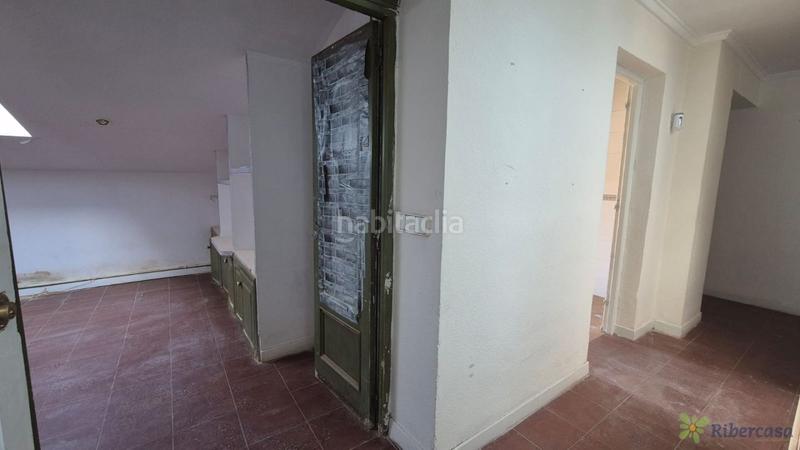 Foto b18ba515-c9fb-4c94-b039-9c6e8f53ce85. Piso atico abuhardillado en casco antiguo en Casco Histórico Tudela