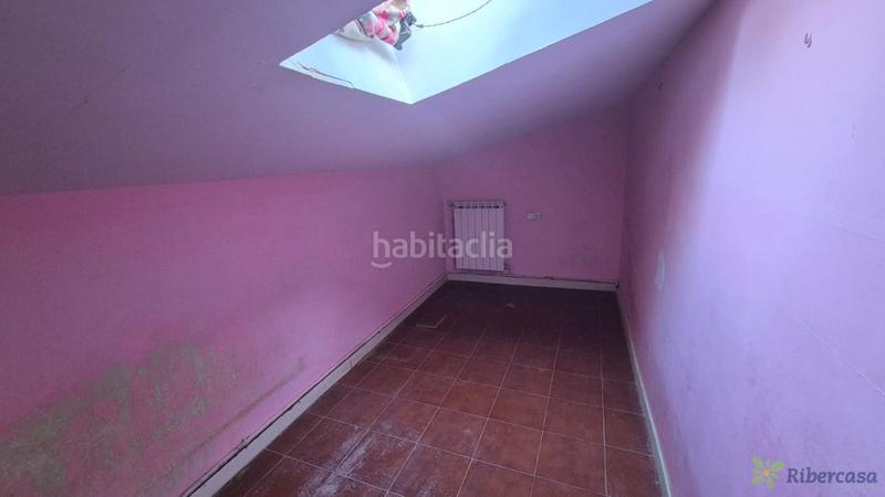 Foto c9ae9f20-87a6-4626-a50f-f4535952d9f2. Piso atico abuhardillado en casco antiguo en Casco Histórico Tudela