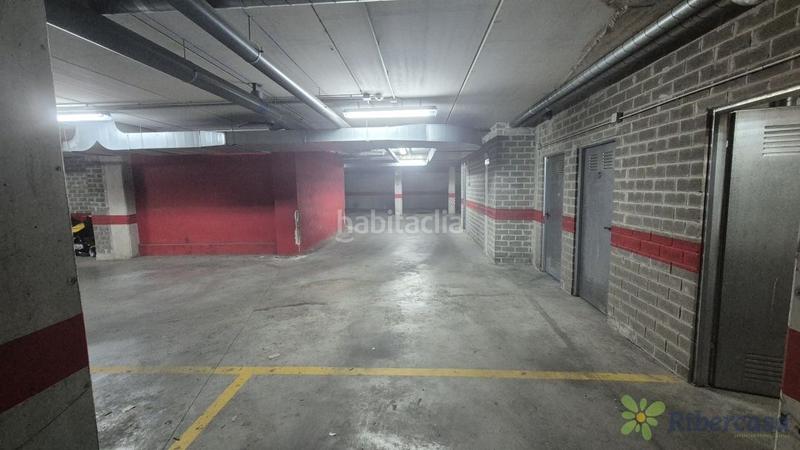 Foto ceddd7cb-f93e-425f-83dc-d8feed59f12c. Aparcament cotxe a Centro Tudela