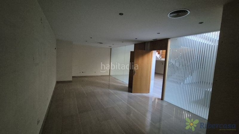 Foto 55c0d3d1-8b97-4f64-bf6d-1b23652bfe00. Oficina amb calefacció a Centro Tudela