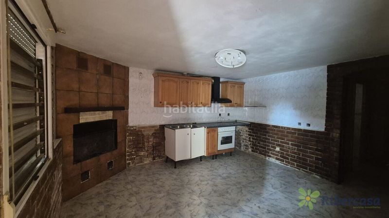Foto b5568fe9-6913-4b5f-ab2f-9eecc0d01a51. House in calle navas de tolosa 29 in Azagra