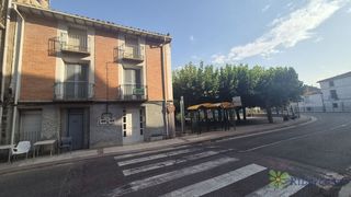 Flat in Cervera del Río Alhama. Piso reformado y céntrico.