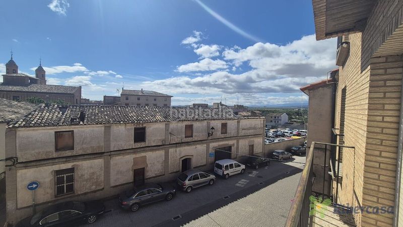 Foto 7d39083a-37fe-40d9-9422-2e6423a21088. Flat in Corella