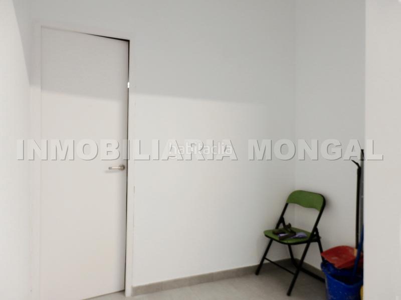 Foto a9c751a9-a654-4f70-a446-6c33ebd05b3b. Alquiler local comercial en n/a perfecto local comercial junto avenida principal, reformado, apto para cualquier actividad. en Cornellà de Llobregat