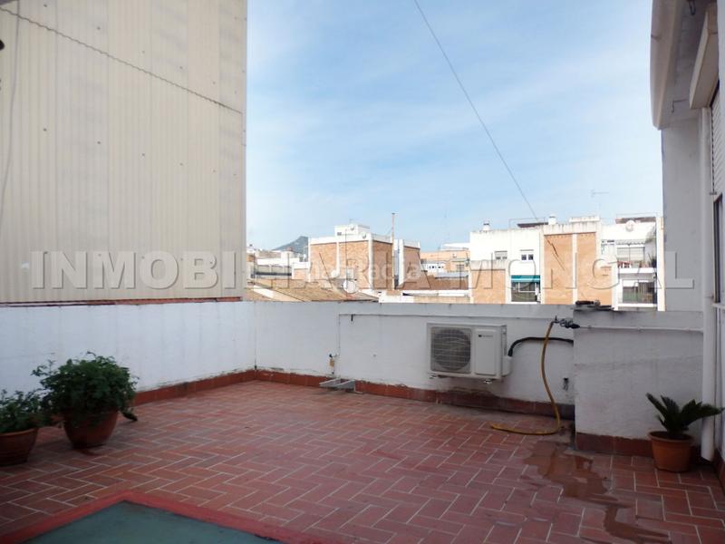 Foto 475ea626-f5cc-4b54-9794-9e89651a6668. Maison avec chauffage parking dans Marianao Sant Boi de Llobregat