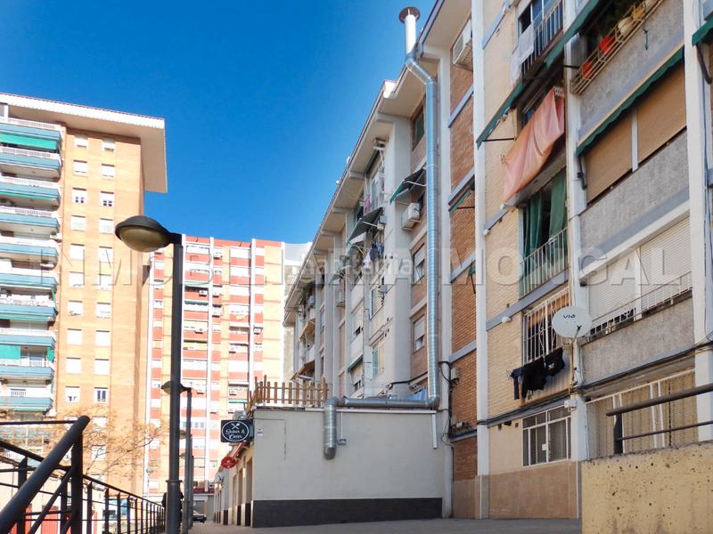 Foto 7db76e2e-f10e-4ac6-9b7e-bf9c9f598724. Locale commerciale in Sant Ildefons Cornellà de Llobregat