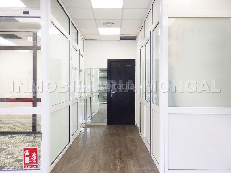 Foto 4d38000a-7e53-4614-873e-6399c63b384f. Local comercial a Marianao Sant Boi de Llobregat